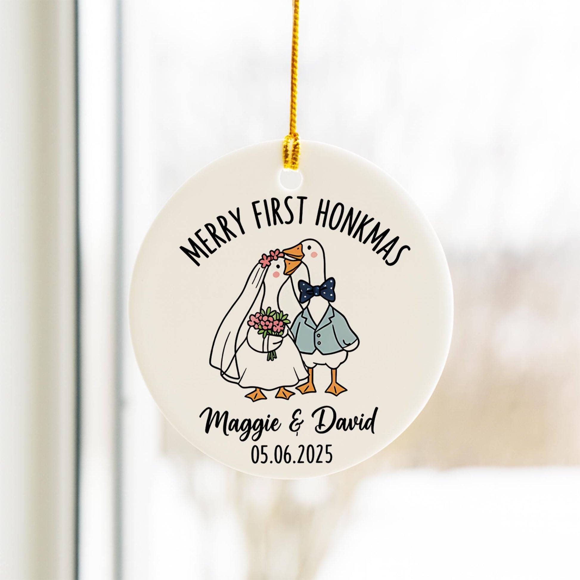 Personalized Goose Ornament – Ceramic Wedding Decoration with Bride and Groom, Merry First Honkmas Design