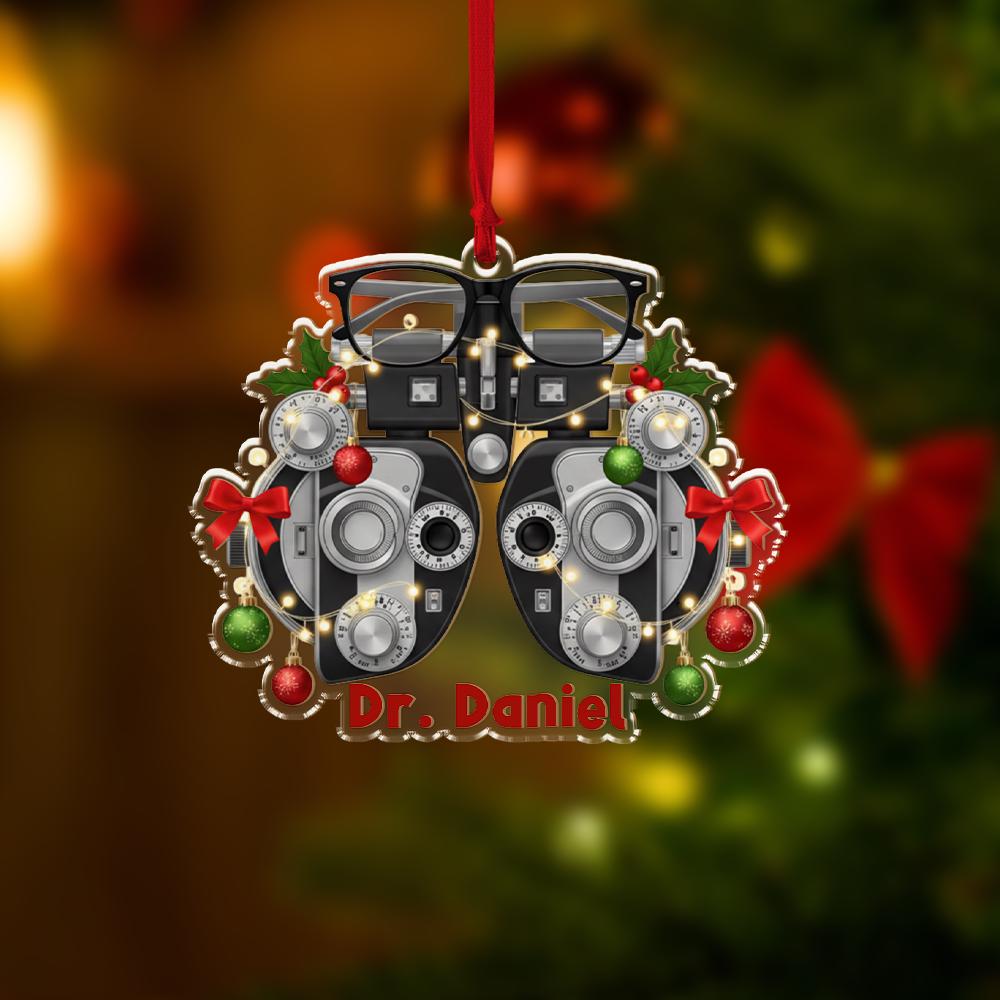 Personalized Optometrist Ornament: Eye Doctor Christmas Tree Decoration