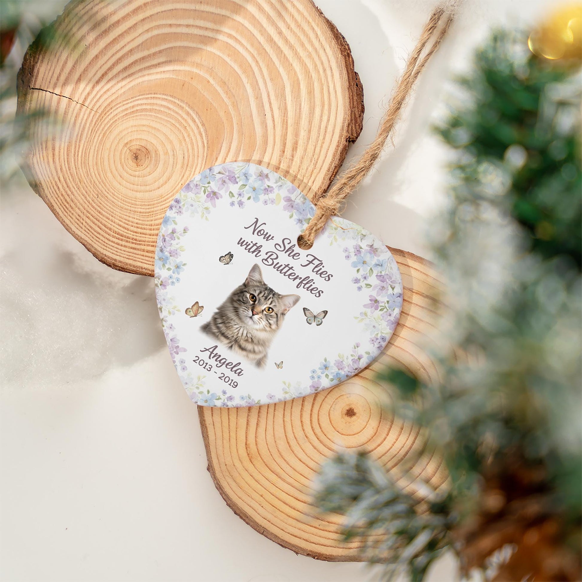 Personalized Cat Memorial Ornament: Heart-Shaped Ceramic Pet Loss Keepsake