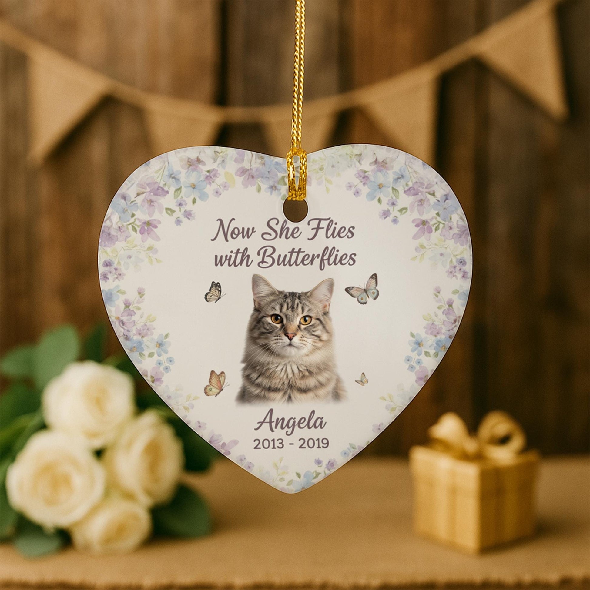 Personalized Cat Memorial Ornament: Heart-Shaped Ceramic Pet Loss Keepsake