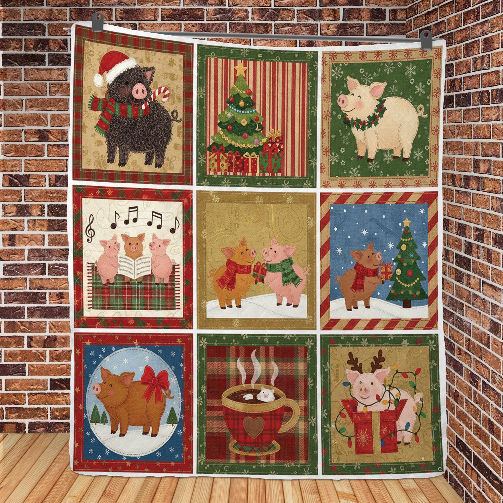 Christmas Pig Blanket, Cute Farm Animal Holiday Quilt Throw for Winter Decor