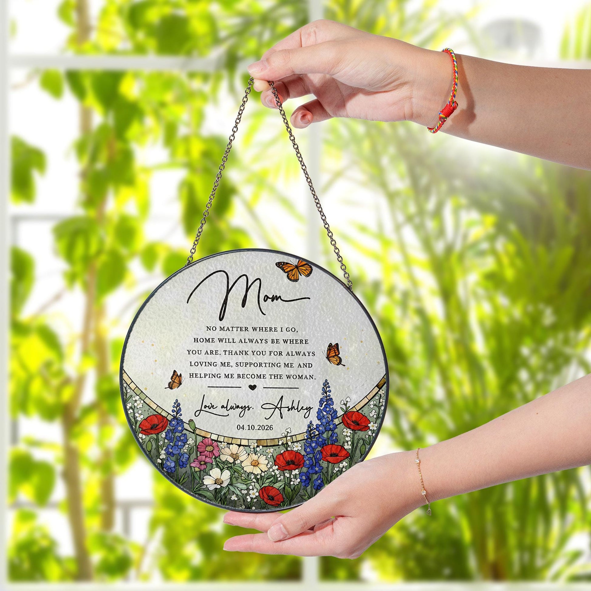 Mom Suncatcher Gift – Personalized Floral Glass Hanging Keepsake for Mother of the bride