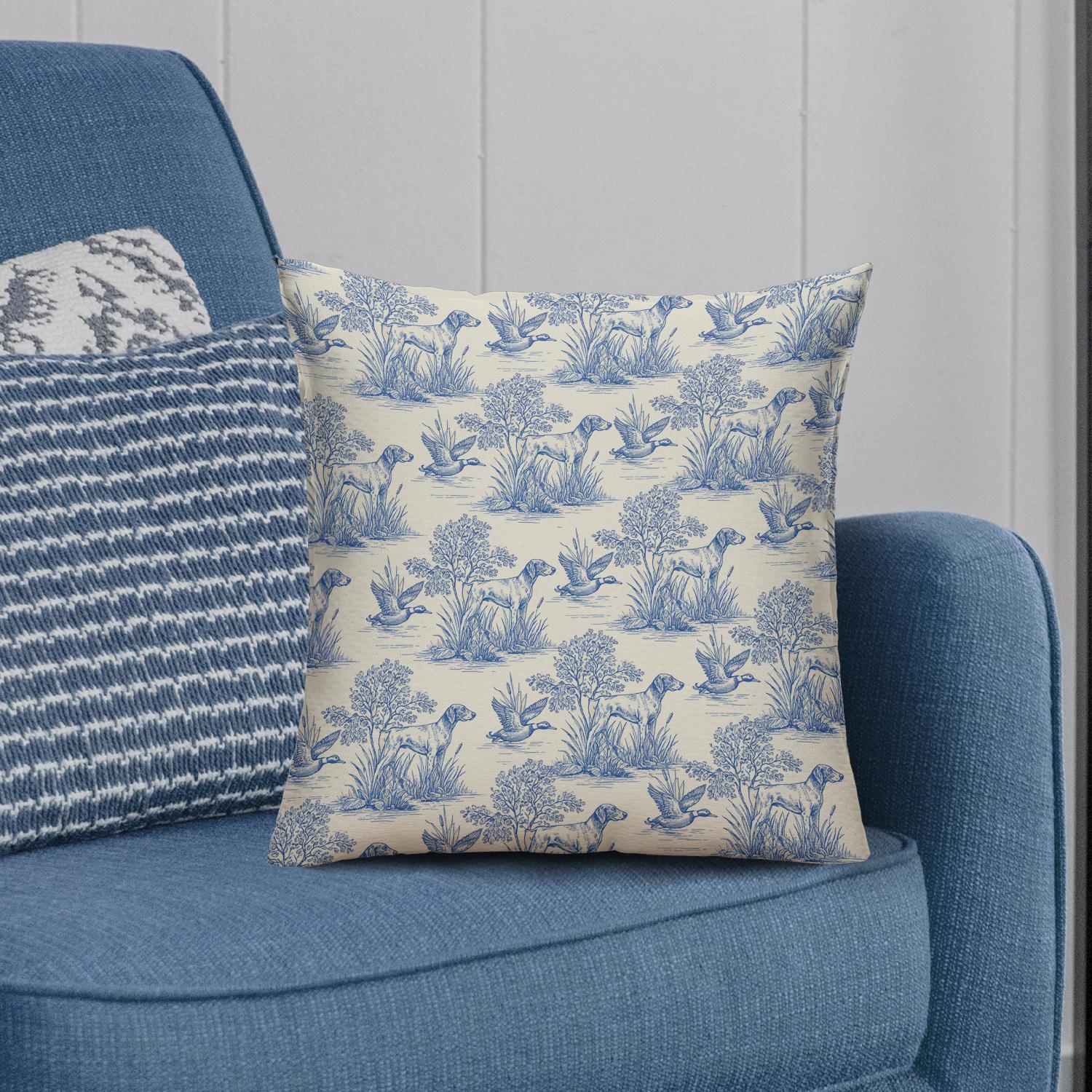 German Shorthaired Pointer Hunting Dog Pillow – Blue Toile Decorative Throw Pillow