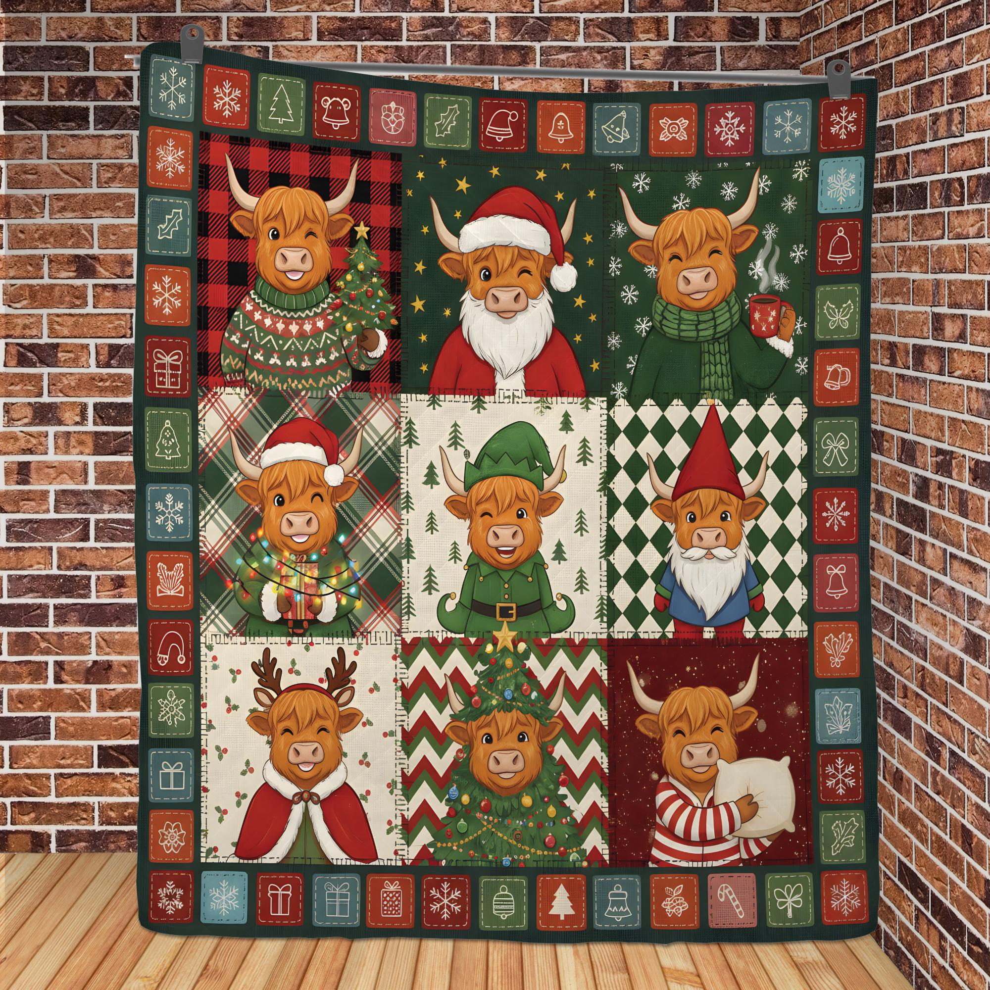 Highland Cow Christmas Quilt Blanket, Patchwork Farm Cow Print, Winter Bed Throw