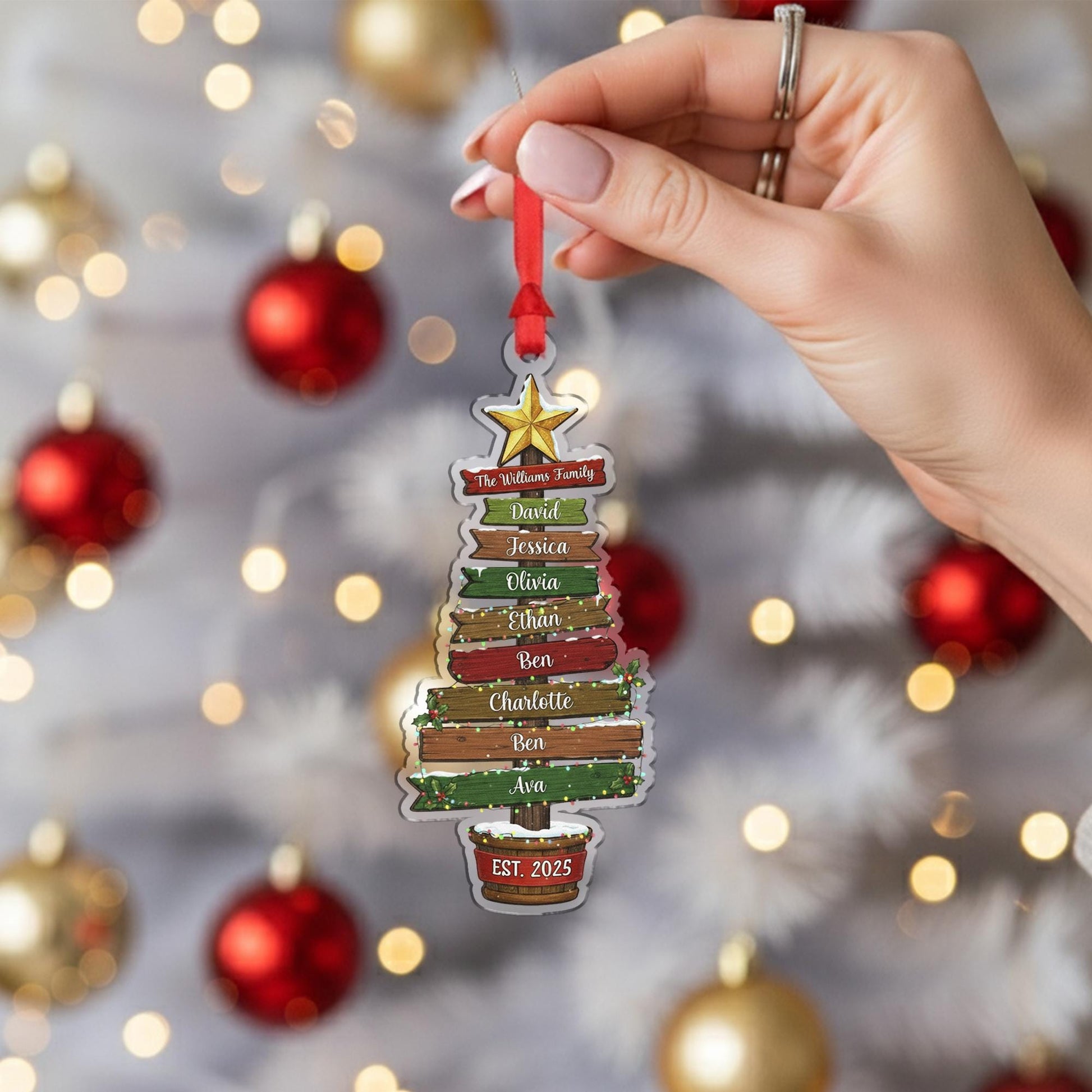 Personalized Christmas Tree Ornament: Family Name & Member Names