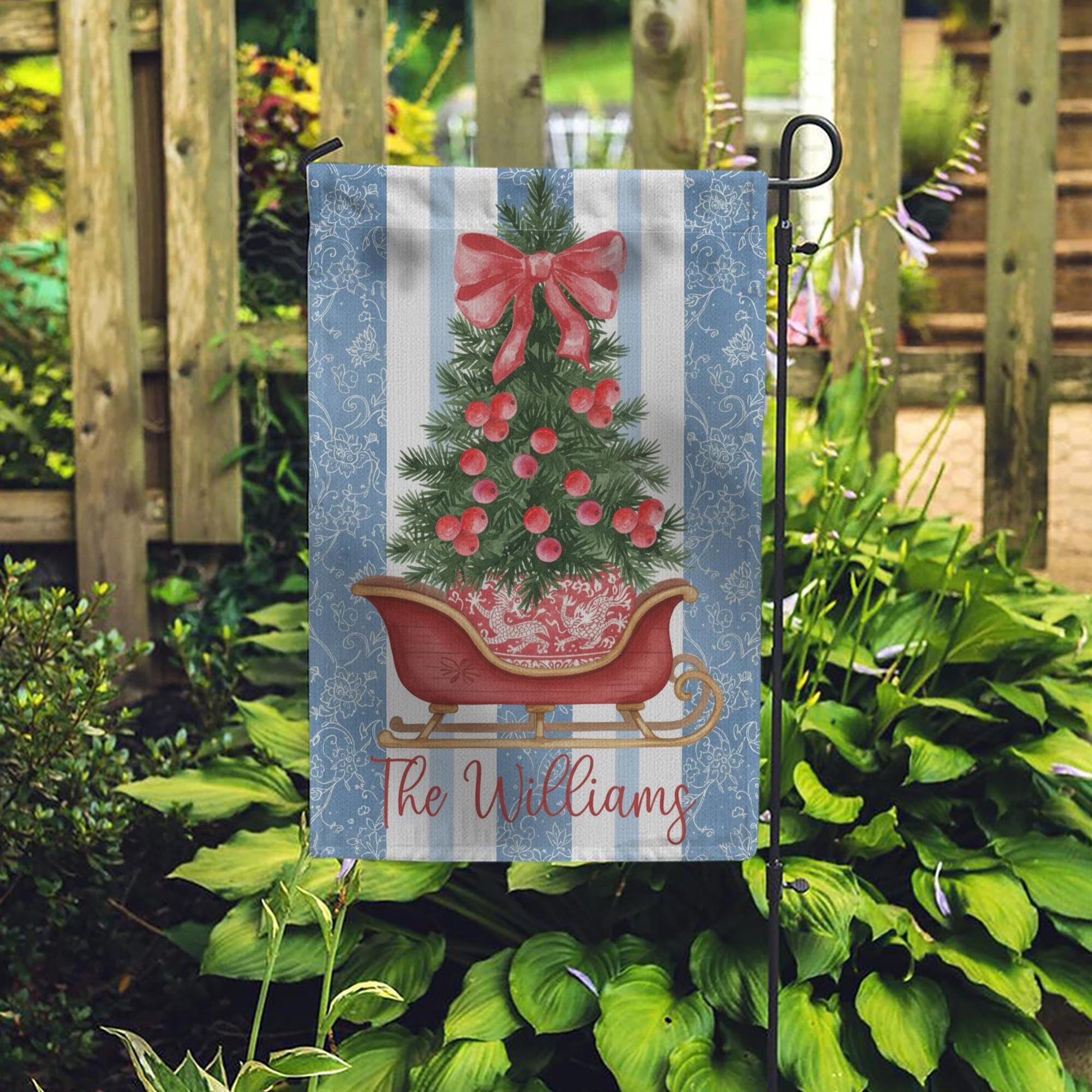 Personalized Christmas Garden Flag – Custom Family Name Holiday Yard Decoration with Tree and Sleigh