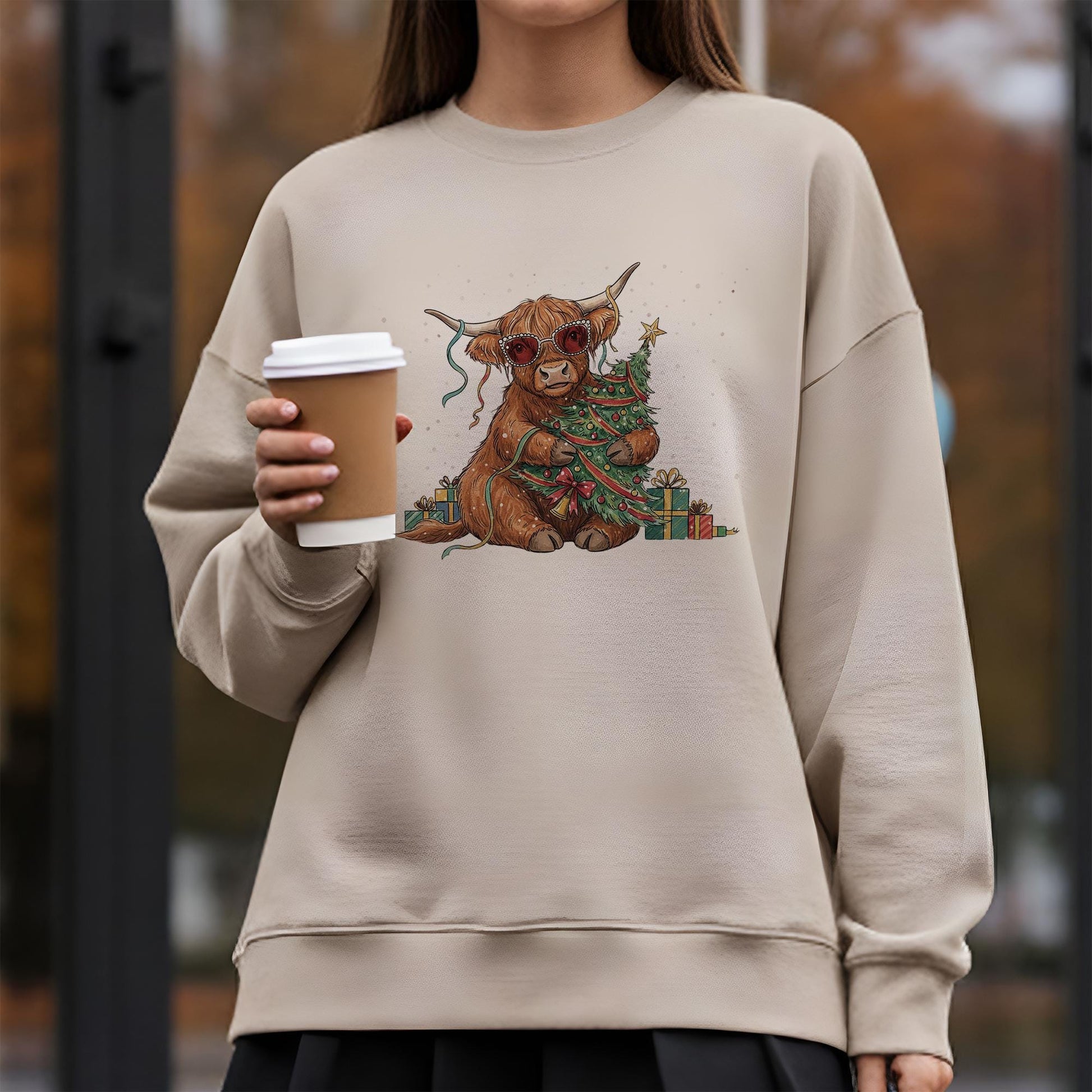 Highland Cow Christmas Sweatshirt: Festive Holiday Pullover