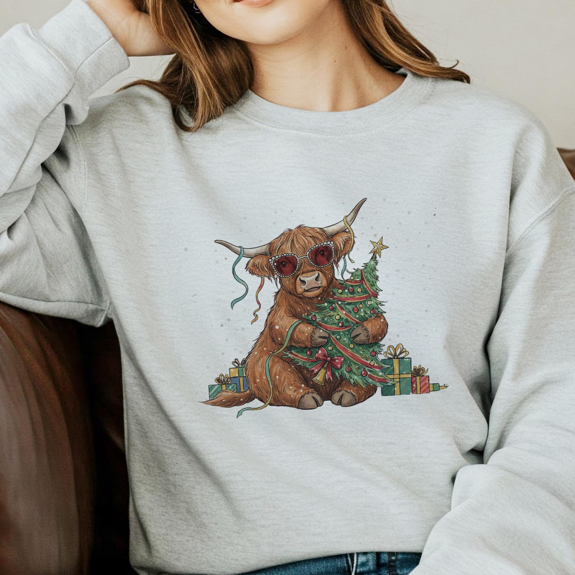 Highland Cow Christmas Sweatshirt: Festive Holiday Pullover