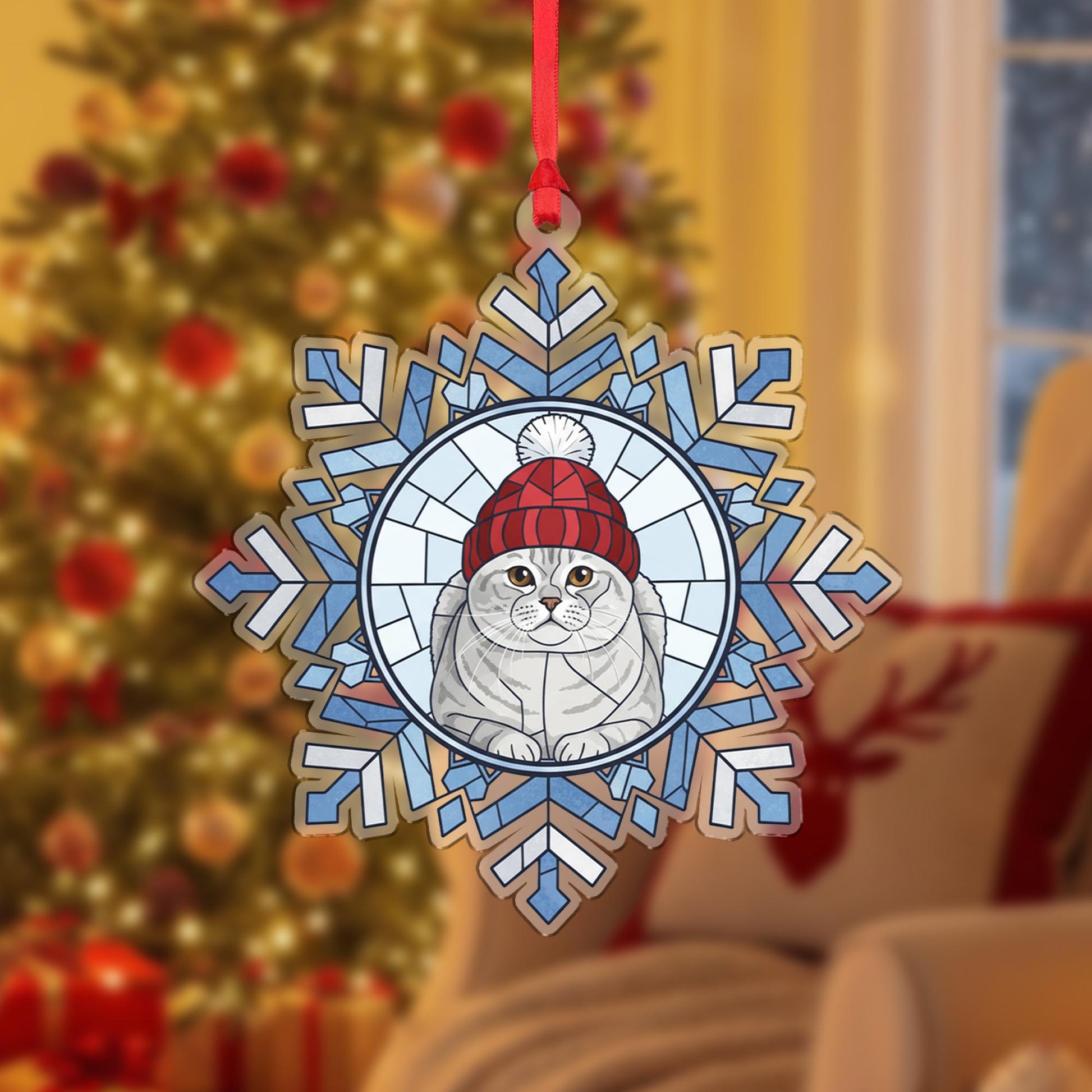 Personalized Ornament – Custom Cat Portrait in Snowflake Design with Winter Hat