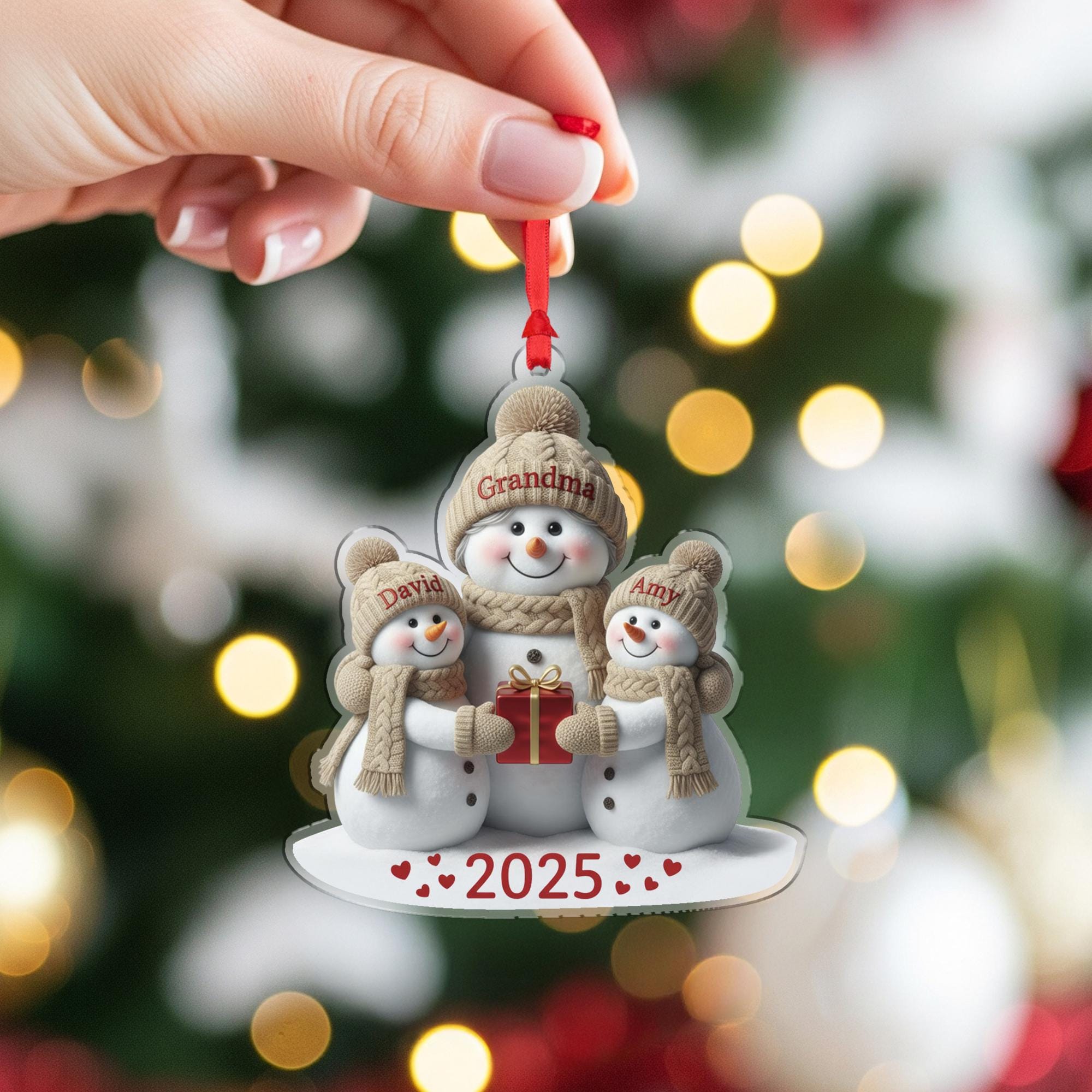 Personalized Acrylic Snowman Ornament “Grandma & Kids” – Custom Names, 2025 Edition