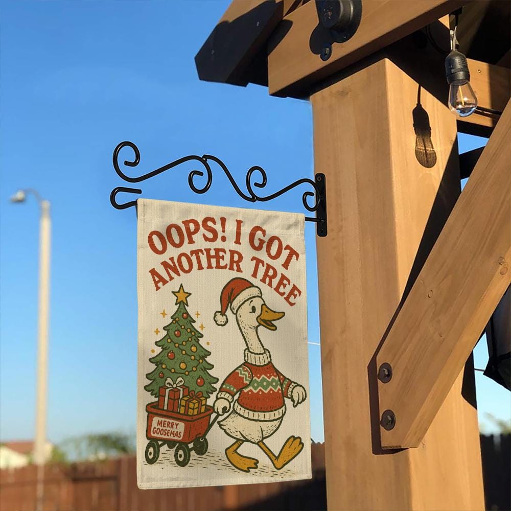 Christmas Garden Flag – Goose with Tree and Gifts Holiday Outdoor Decor