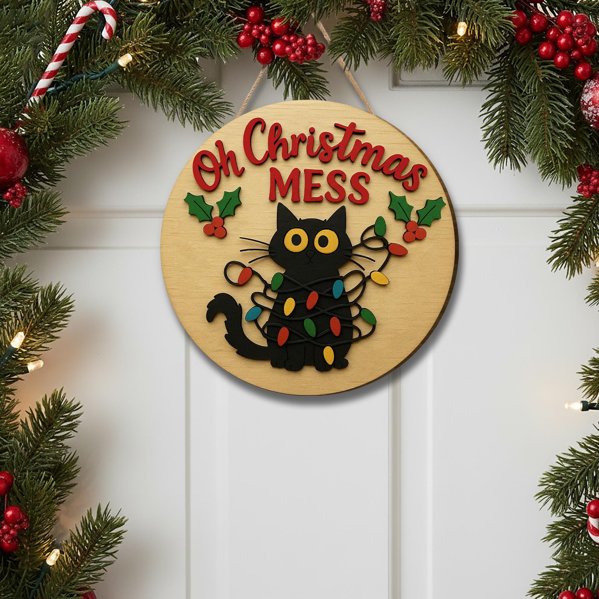 Oh Christmas Mess Sign – Funny Black Cat Wooden Ornament for Holiday Door Décor