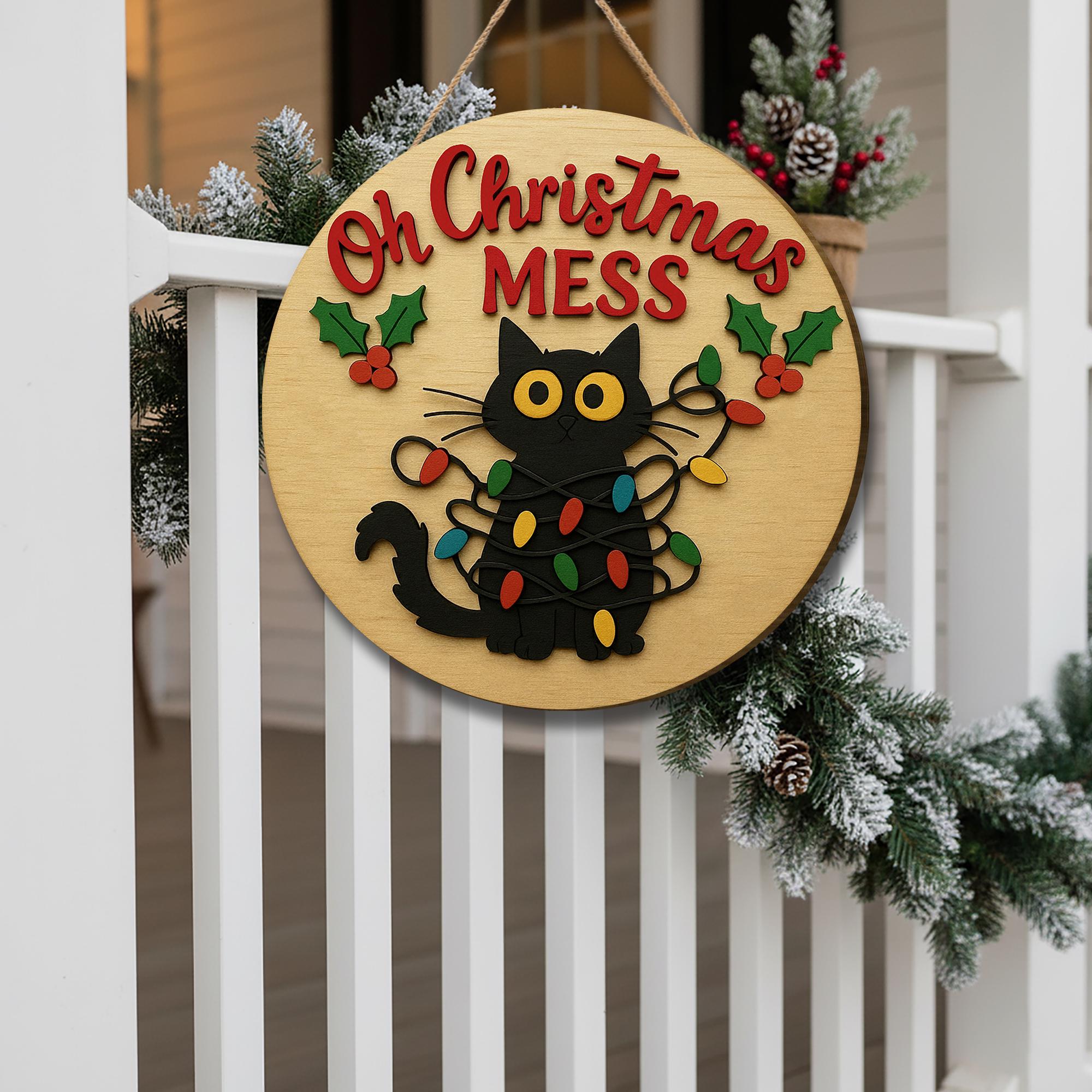 Oh Christmas Mess Sign – Funny Black Cat Wooden Ornament for Holiday Door Décor