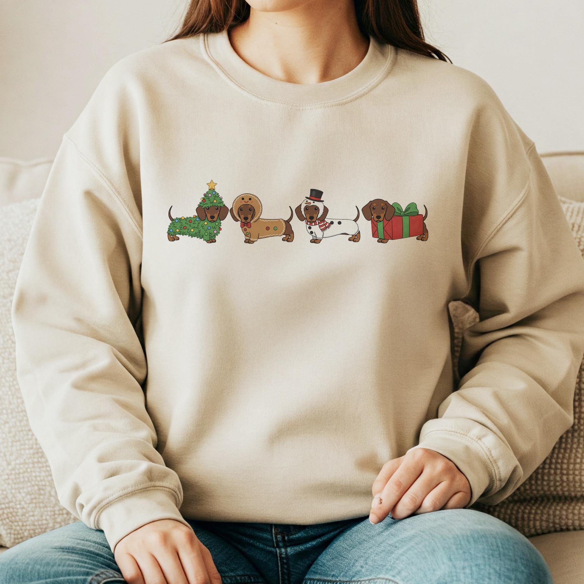 Dachshund Christmas Sweatshirt T-shirt: Cute Doxie Print Pullover