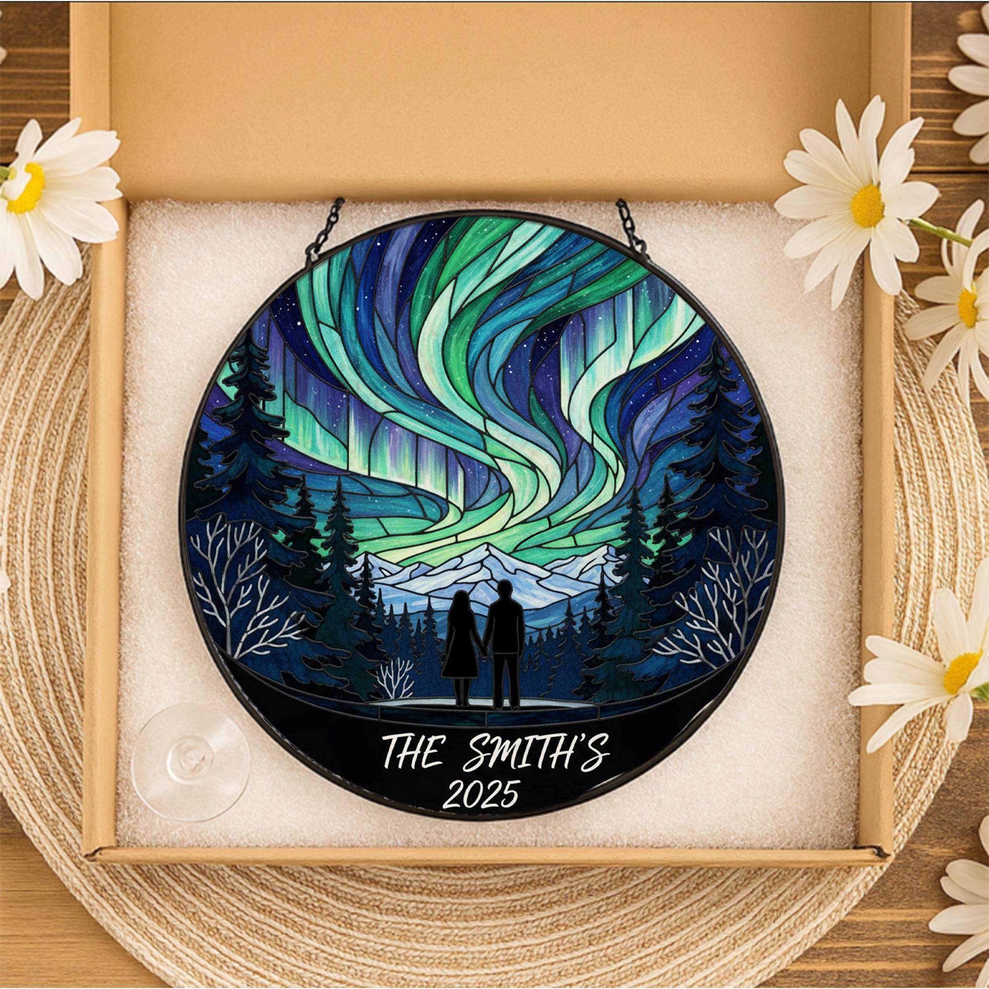 Personalized Glass Suncatcher – Northern Lights Design with Couple Silhouette, Trees, and Mountains