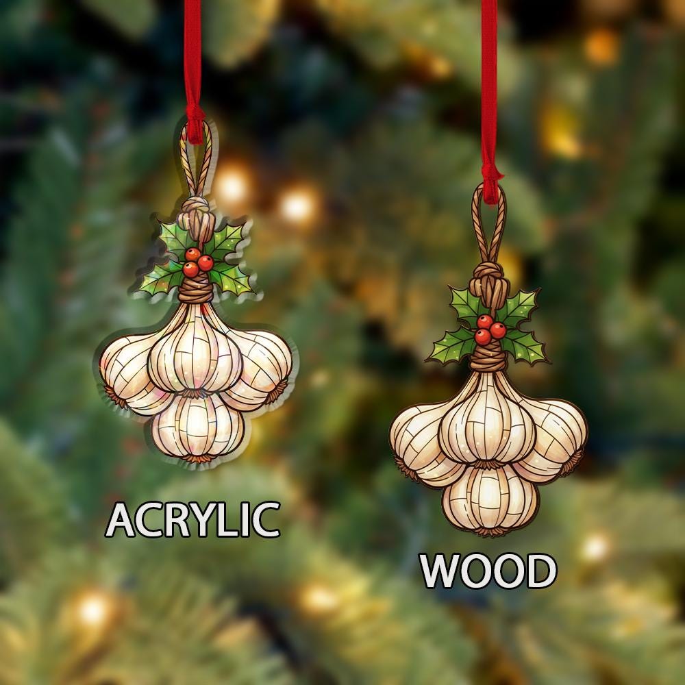 Garlic Hologram Ornament – Holiday Tree Decoration with Kitchen Food and Holly Design