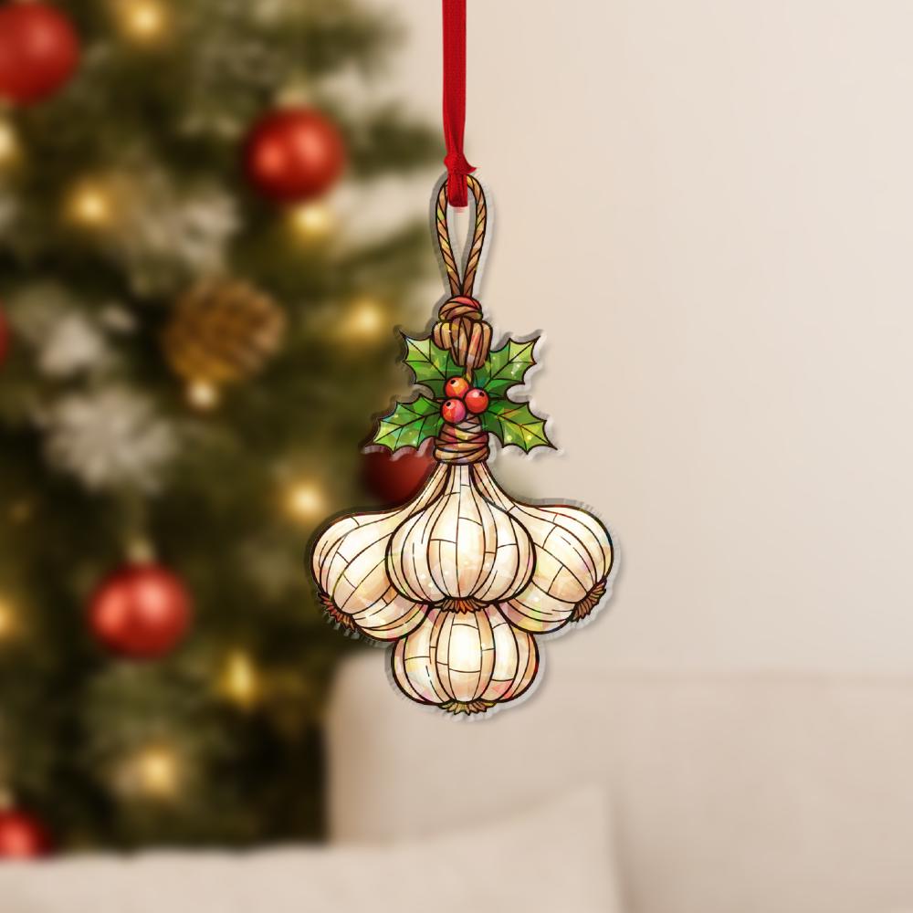 Garlic Hologram Ornament – Holiday Tree Decoration with Kitchen Food and Holly Design