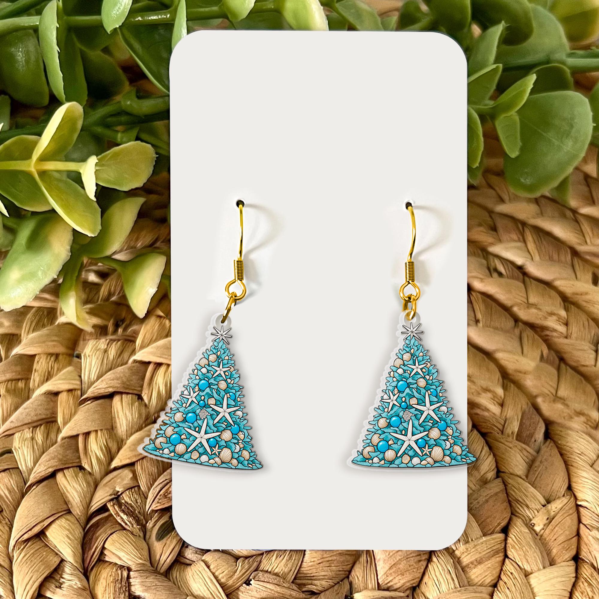 Seashell Christmas Tree Earrings – Coastal Holiday Jewelry Gift