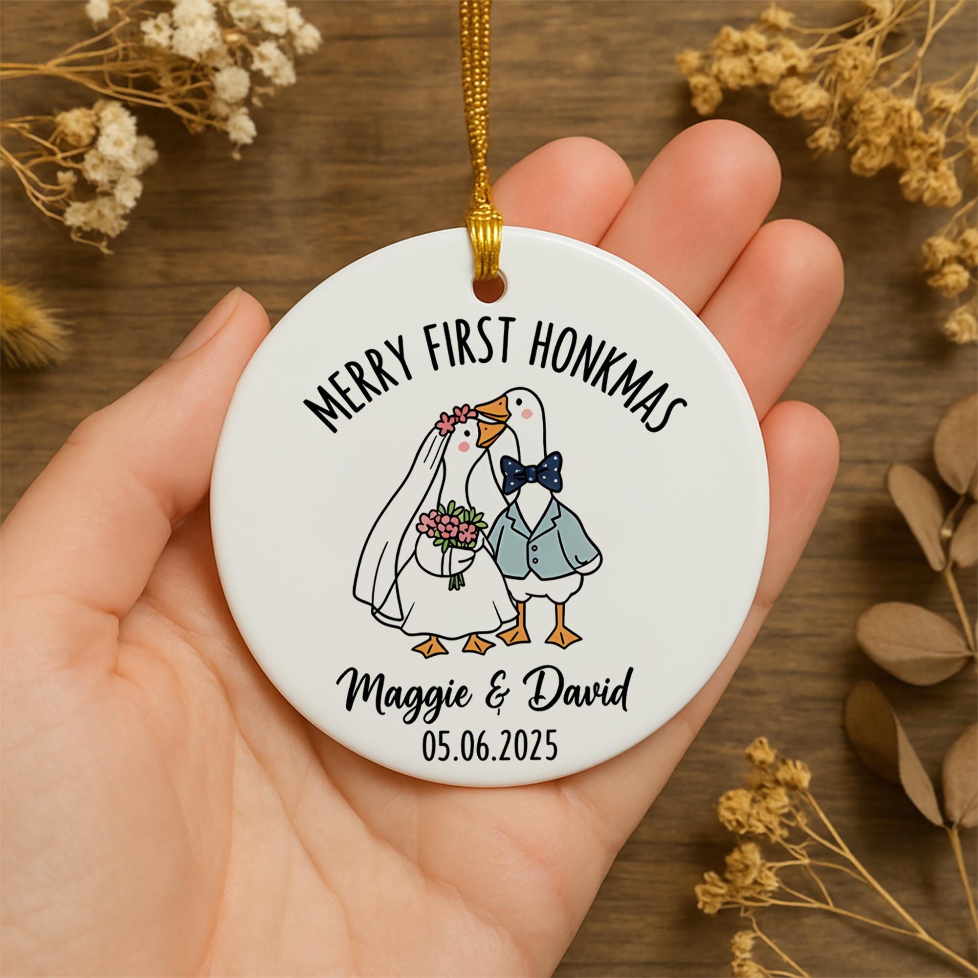 Personalized Goose Ornament – Ceramic Wedding Decoration with Bride and Groom, Merry First Honkmas Design