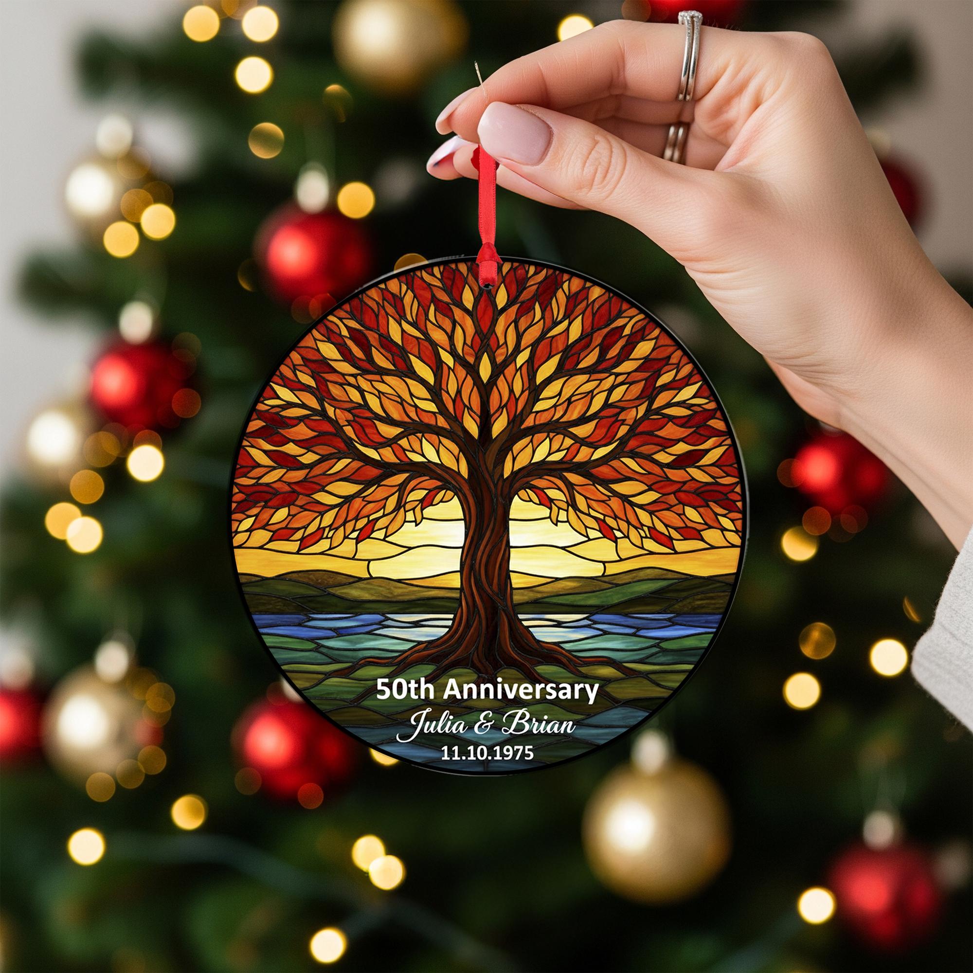 Personalized Tree of Life Ornament – Couple Anniversary – Round Keepsake