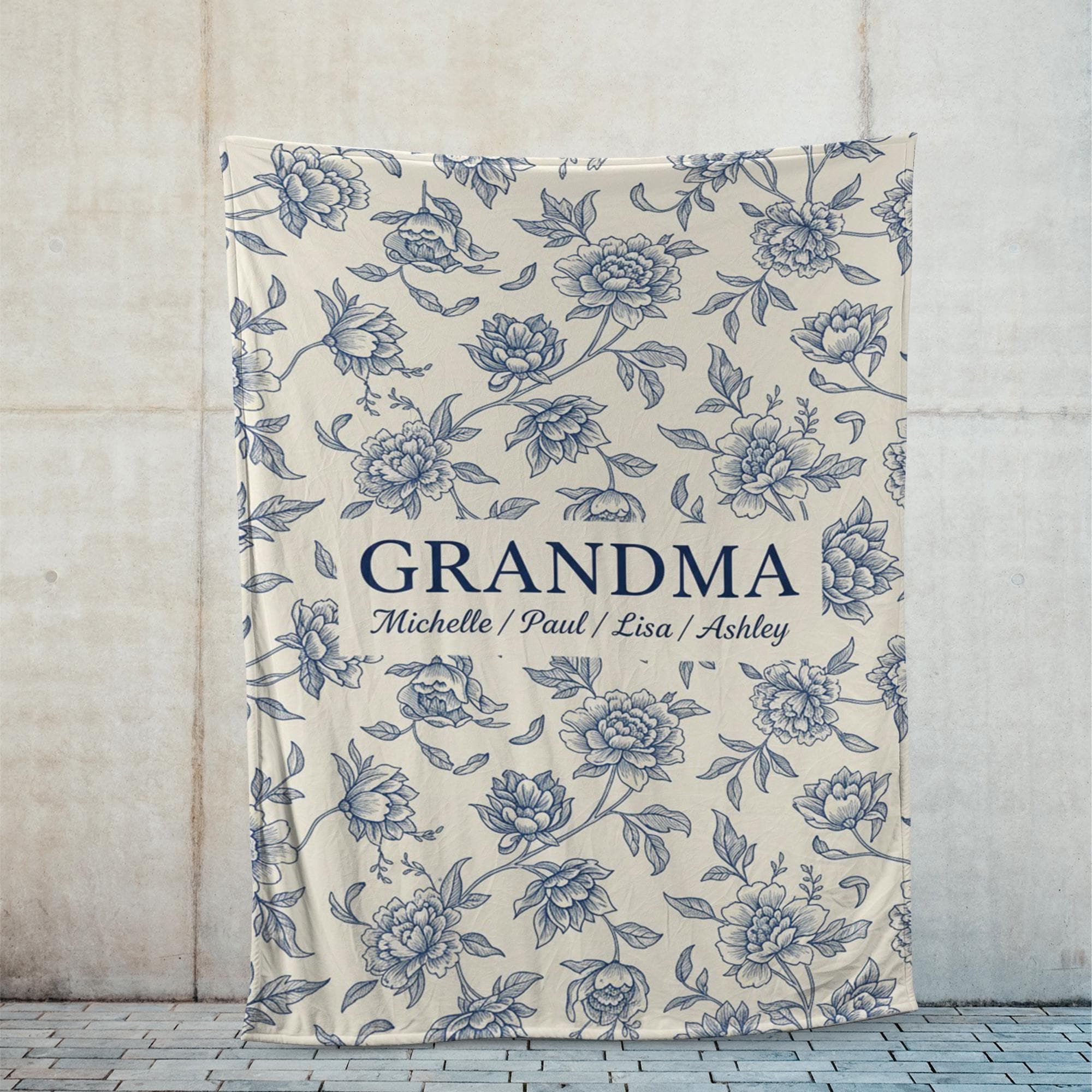 Personalised Grandma Floral Throw Blanket – Custom Names, Soft Microfleece Print image 2