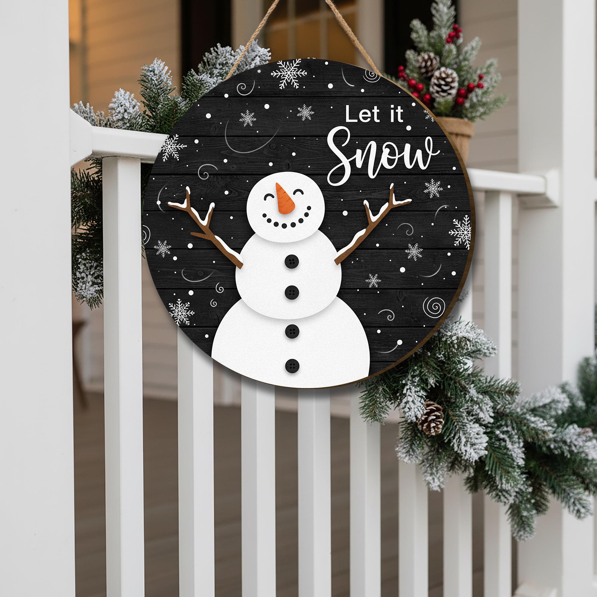 Winter Holiday Welcome Sign: Rustic Snowman Door Decoration