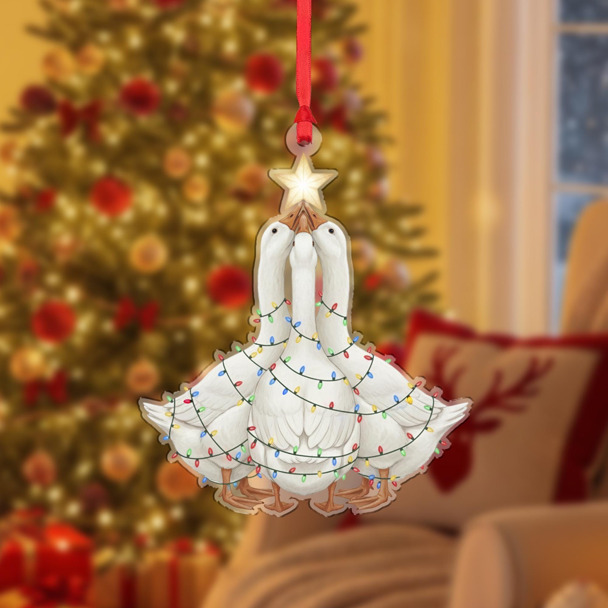Goose Ornament with Christmas Lights, Farmhouse Holiday Tree Decoration with Star Topper