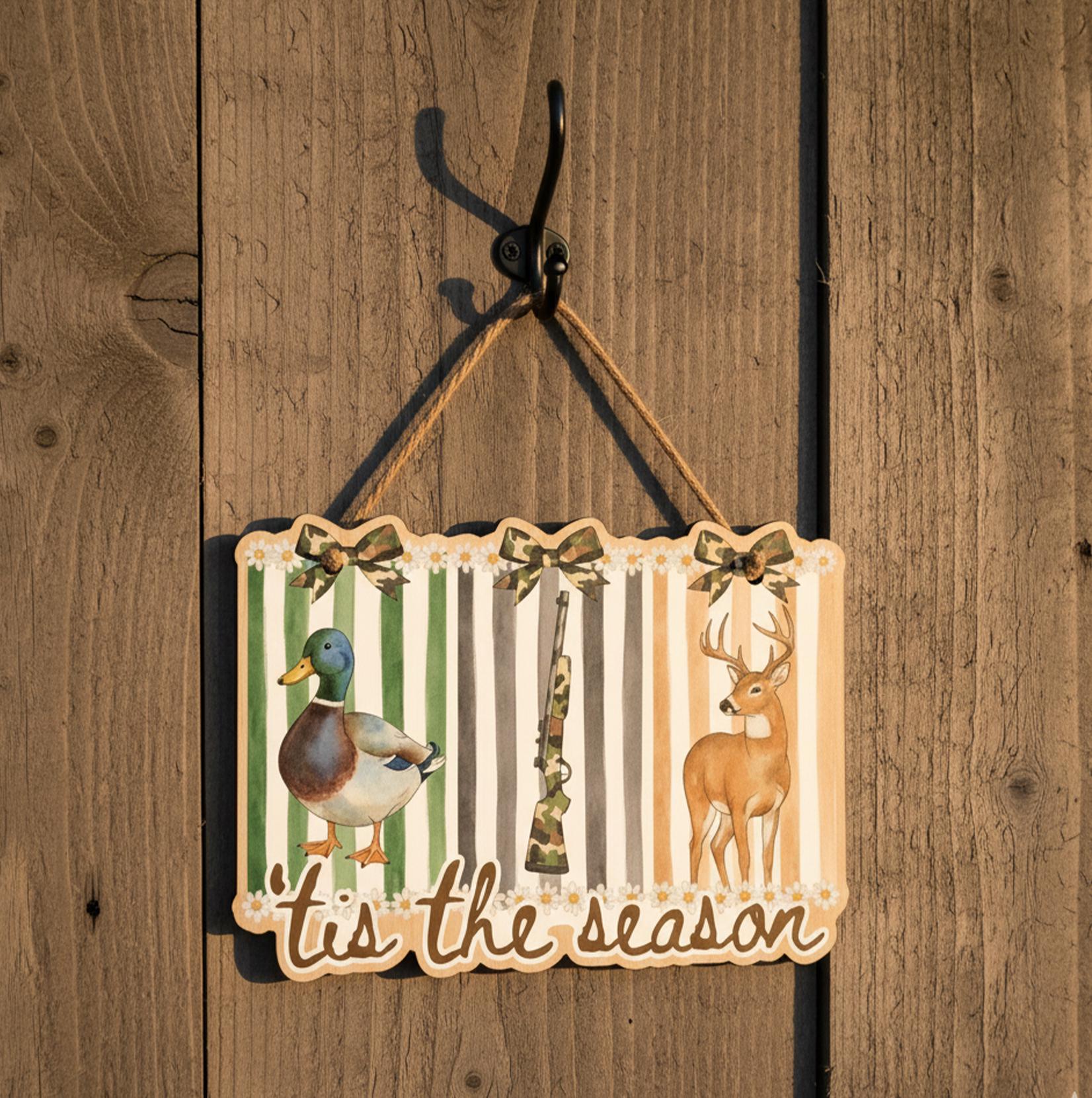 Duck Deer Hunting Sign: Camo Cabin Wooden Wall Decor