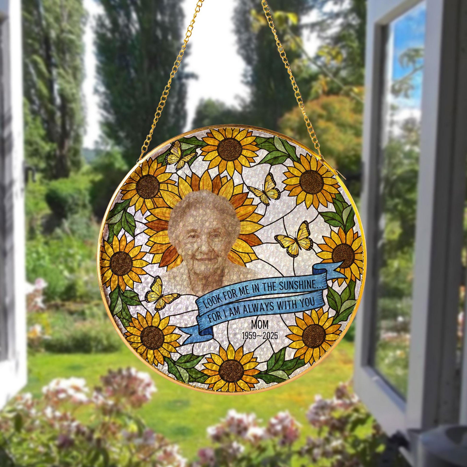 Custom Cat Portrait Suncatcher: Glass Pet Memorial Gift image 2