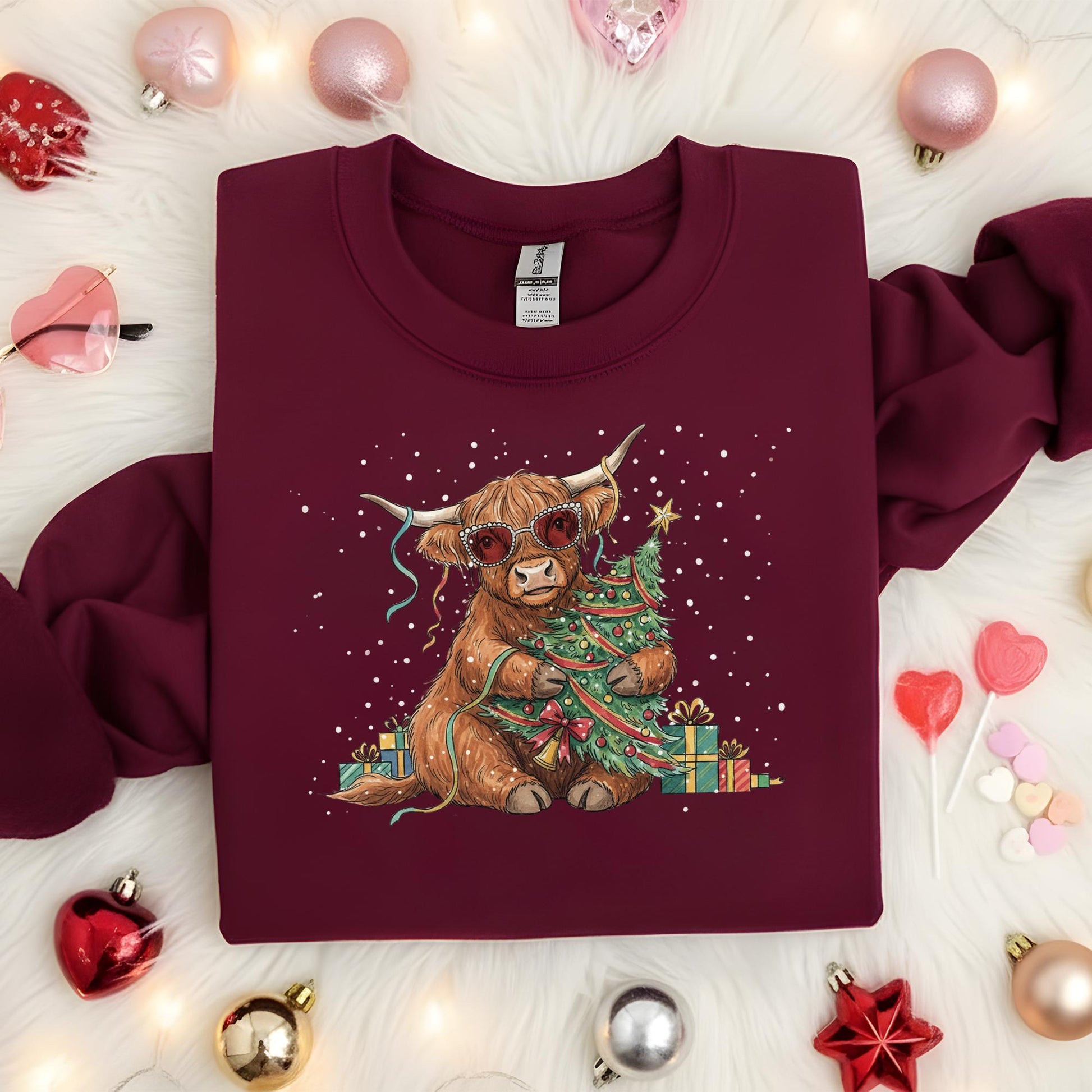 Highland Cow Christmas Sweatshirt: Festive Holiday Pullover
