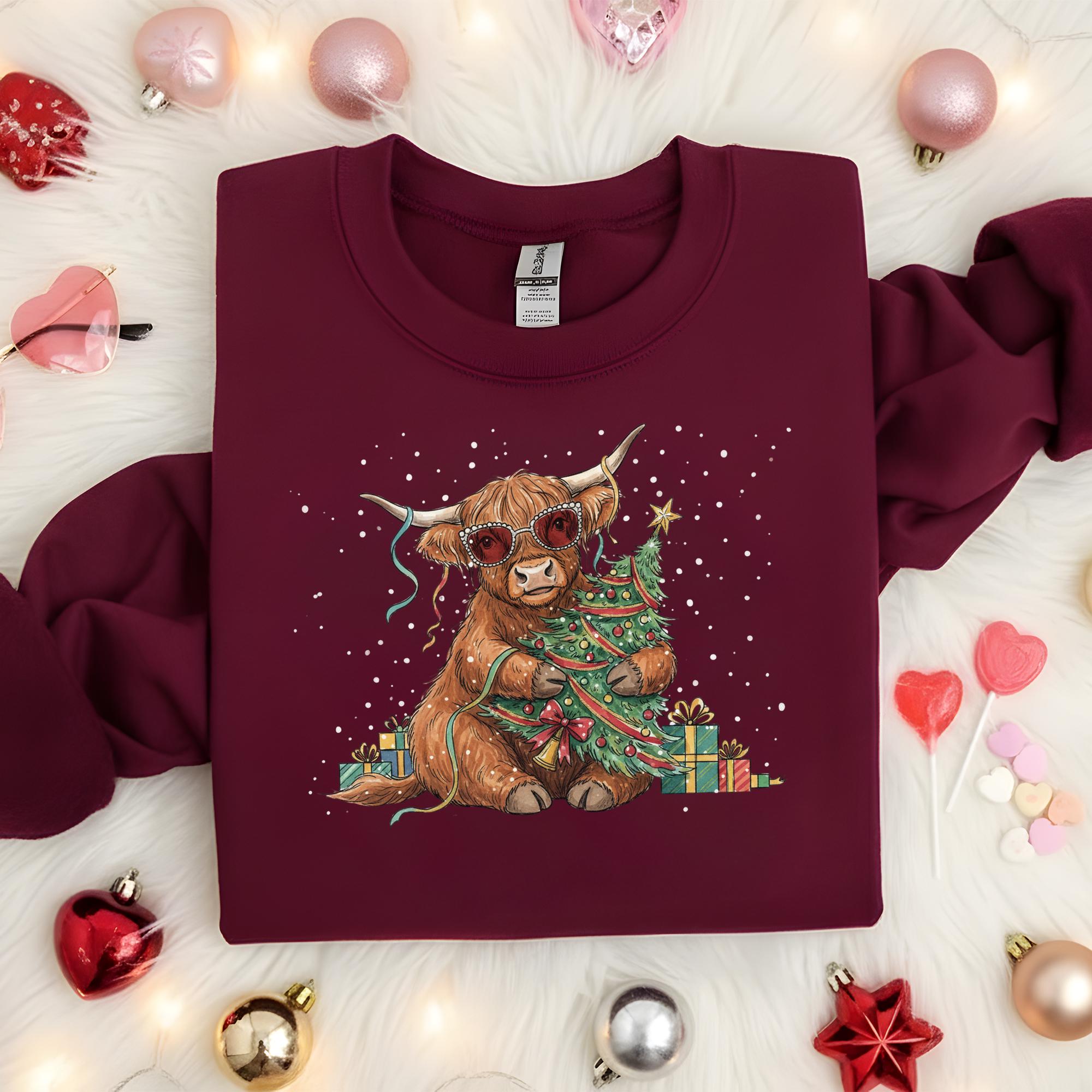 Highland Cow Christmas Sweatshirt: Festive Holiday Pullover