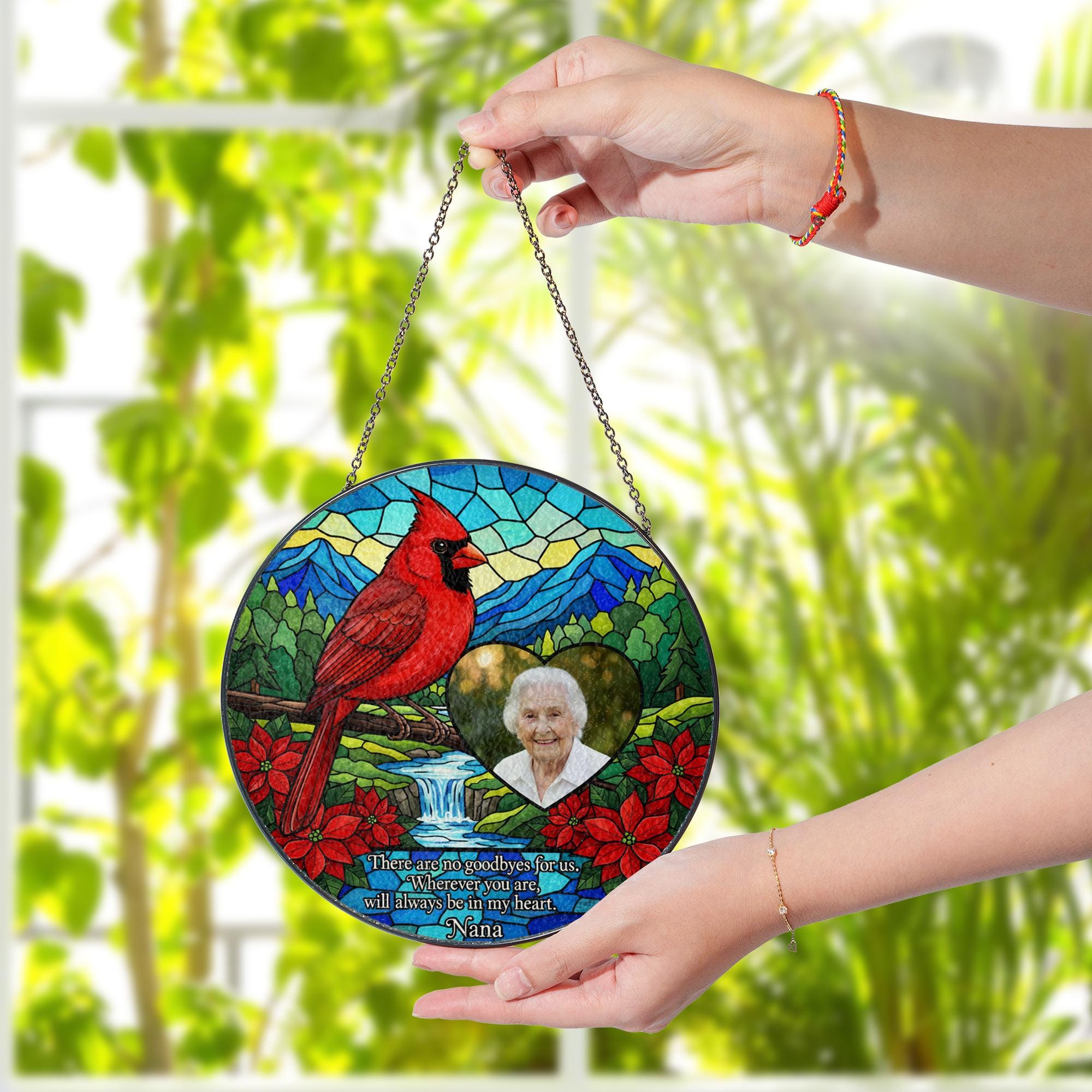Personalised Cardinal Glass Suncatcher: Custom Photo Memorial Ornament for Loved One image 4