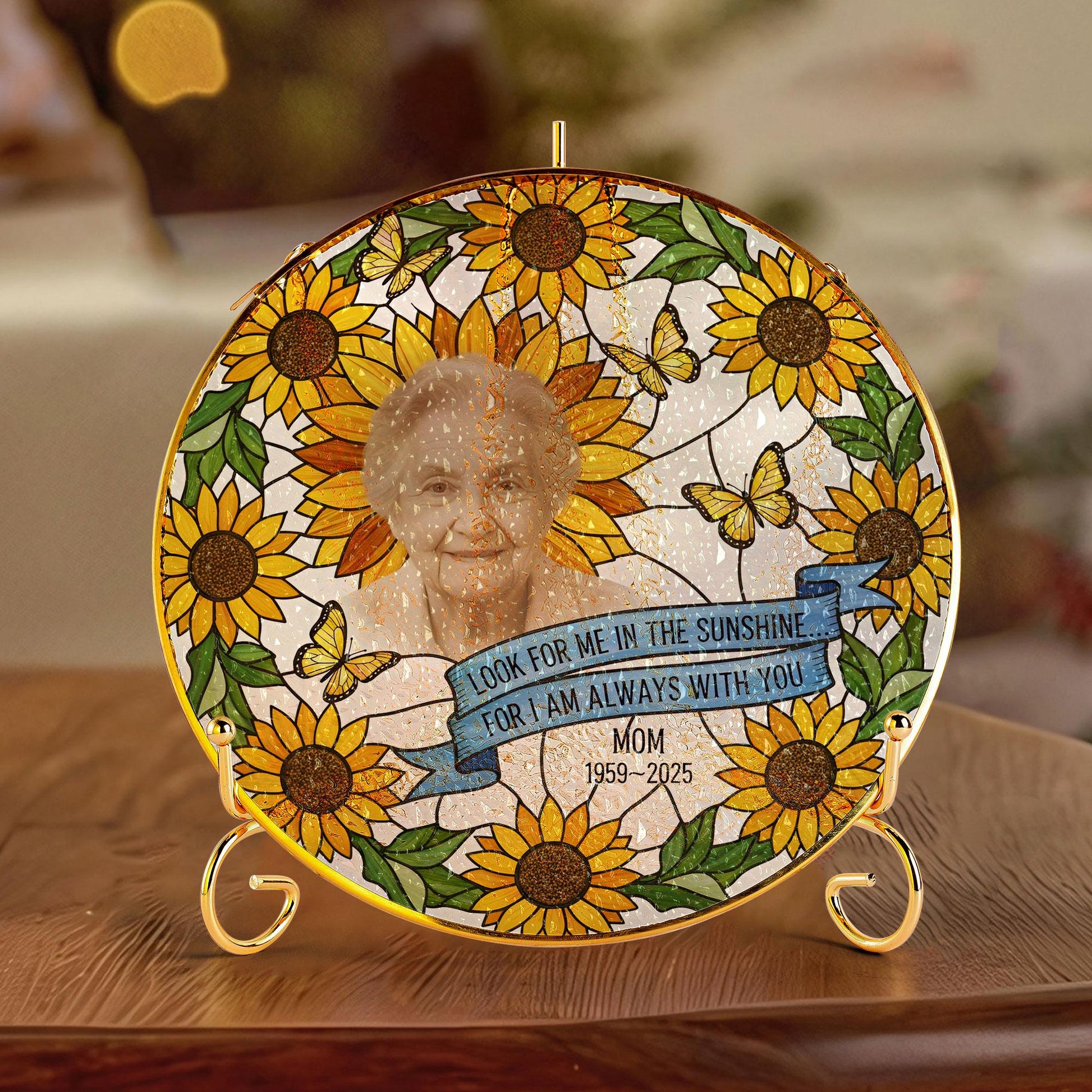 Custom Cat Portrait Suncatcher: Glass Pet Memorial Gift image 1